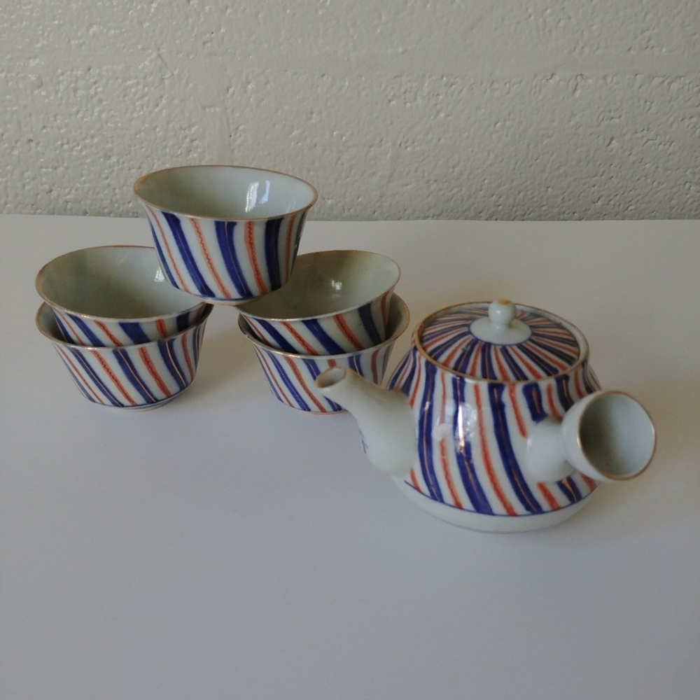 Vintage mini tea set